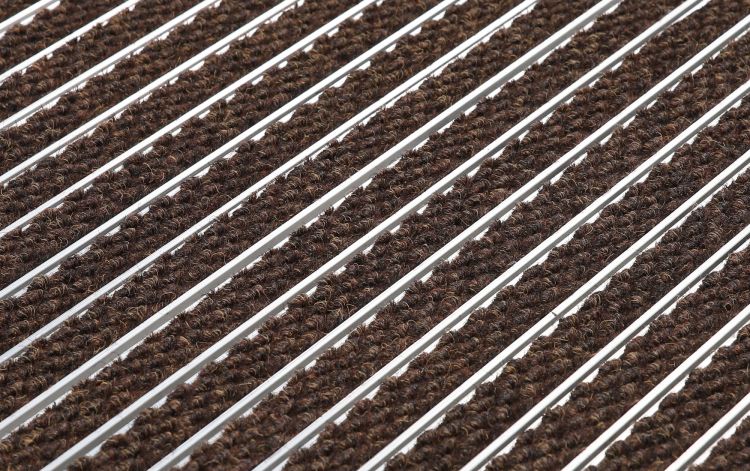 Eingangsmatte auf Aluminiumträgerprofil 17R Premium - Braun